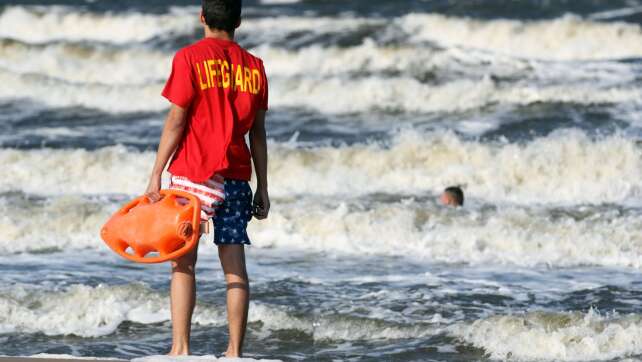 Warum tödliche Badeunfälle vor allem jungen Männern drohen