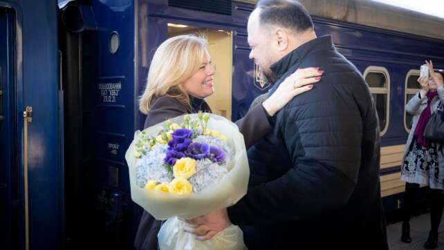 Bundestagspräsidentin Klöckner besucht erstmals Kiew