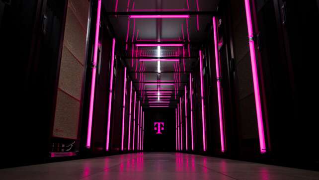 Digitalminister begrüßt Pläne für KI-Fabrik im Allgäu