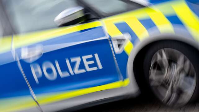 16-Jähriger prallt bei Verfolgungsjagd gegen Streifenwagen