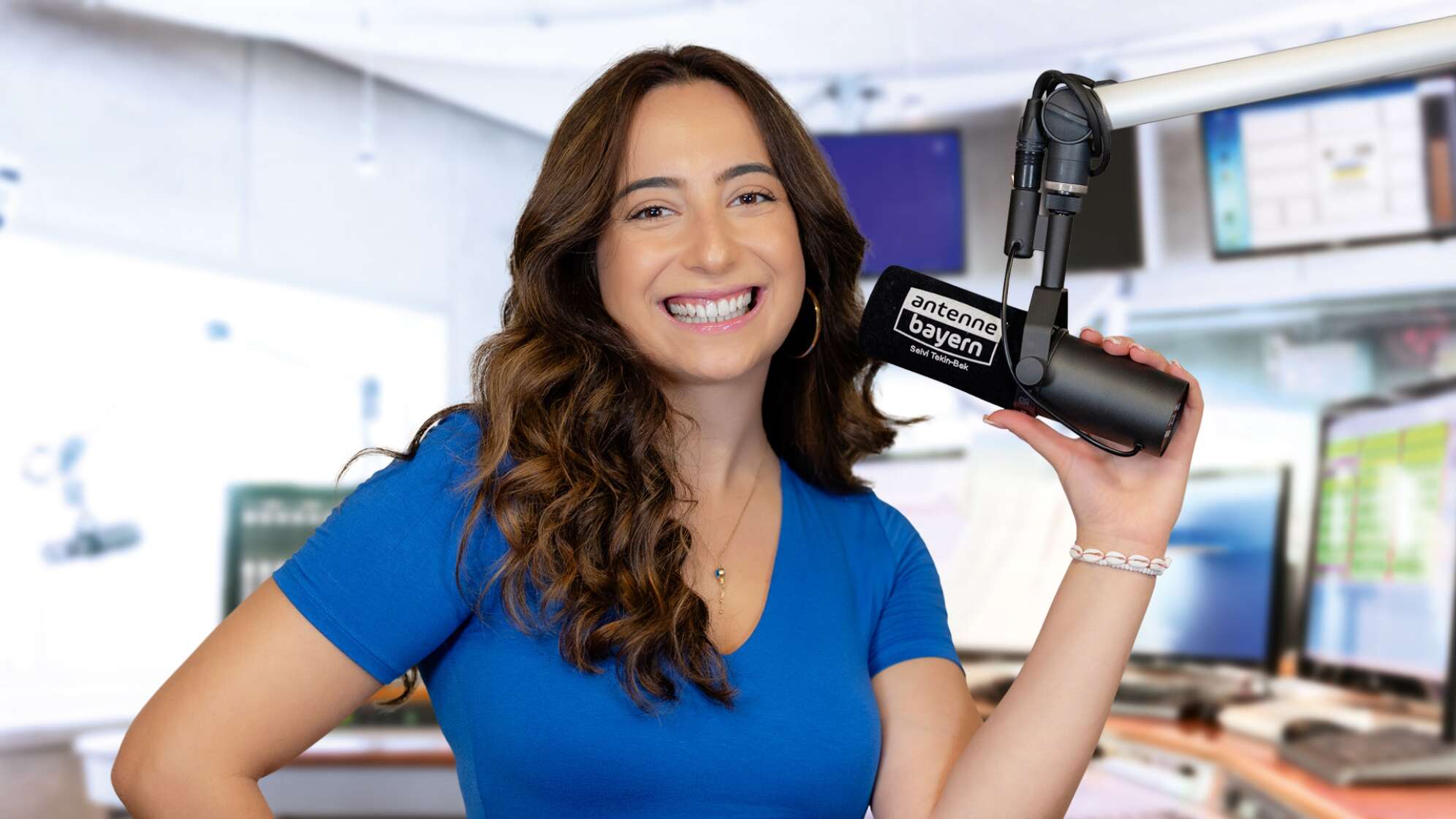 ANTENNE BAYERN Moderatorin Selvi Tekin