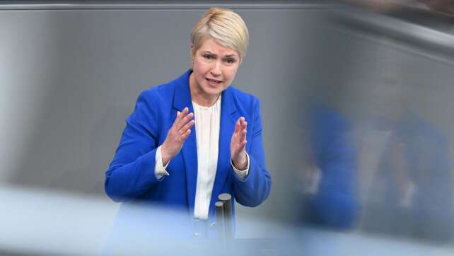 Schwesig: Schneller eine Entscheidung zu Social-Media-Verbot