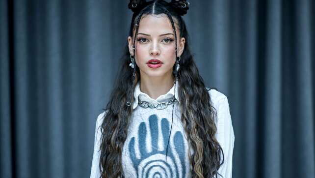 Song für Kinderserie: Nina Chuba zurück bei «Pfefferkörner»