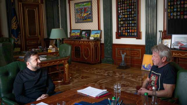 Selenskyj statt Oscars: Sean Penn wieder in der Ukraine