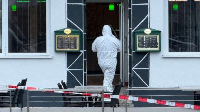 Zwei Menschen in Lokal in Raunheim erschossen