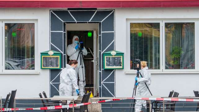 Tödliche Schüsse auf zwei Menschen in Lokal in Südhessen
