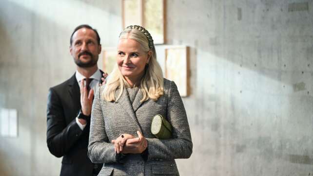 «Klug und stark»: Haakon schwärmt von Mette-Marit
