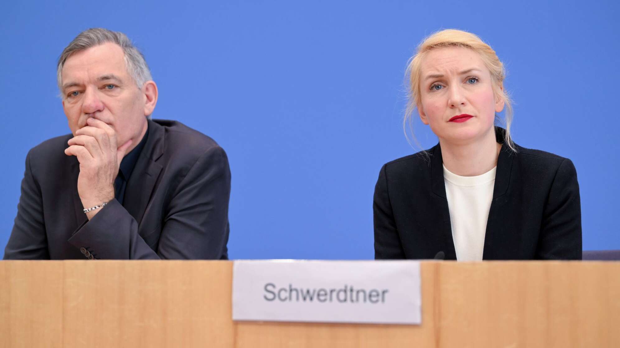 Jan van Aken und Ines Schwerdtner