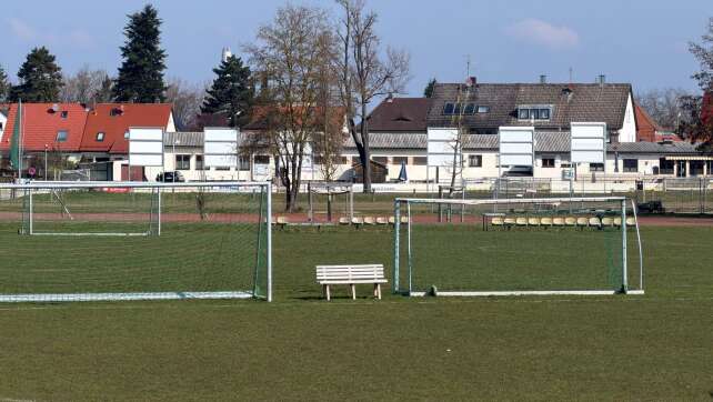 Untersuchung nach tödlichem Fußballtor-Unfall läuft