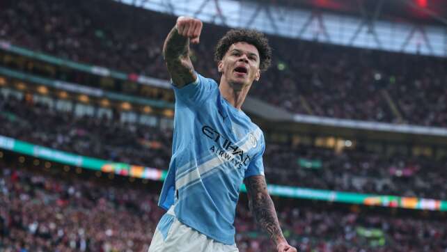 Manchester City schnappt Arsenal den Liga-Pokal weg