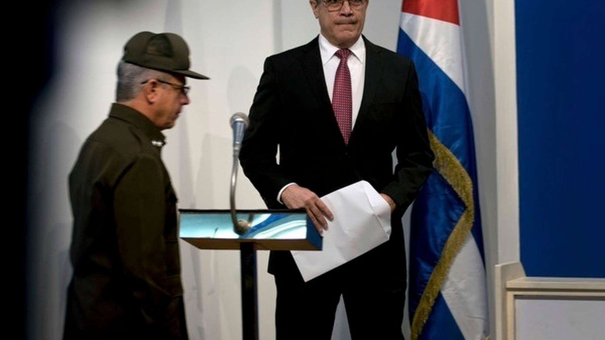 Carlos Fernandez de Cossio