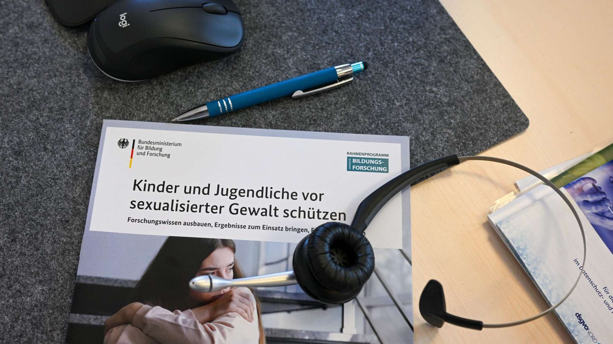 Hilfe-Telefon Sexueller Missbrauch