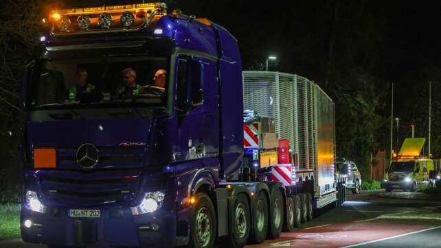 Serie von Atommüll-Transporten quer durch NRW gestartet