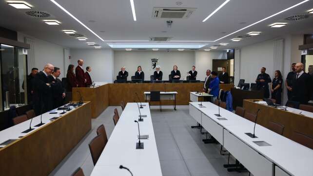 Hamas-Waffenlager in Europa: Haftstrafen für vier Mitglieder