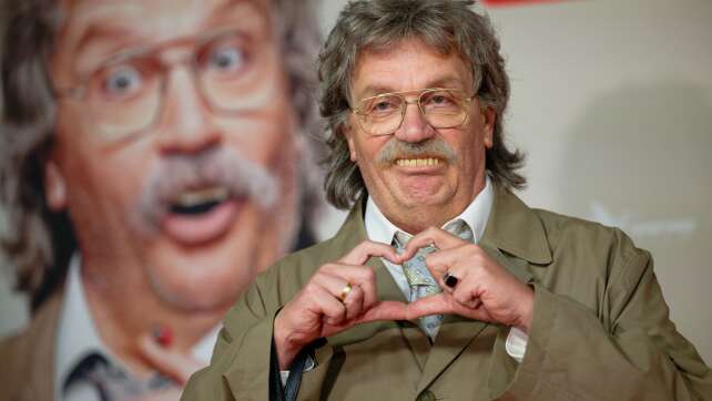 Horst Schlämmer auf Mission Deutschland-Rettung