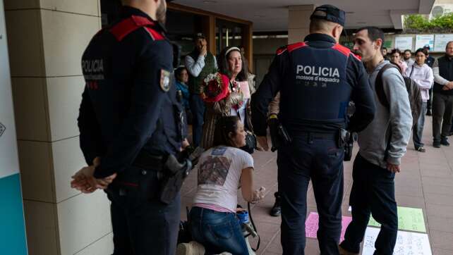 Kritik nach Sterbehilfe für junge Spanierin