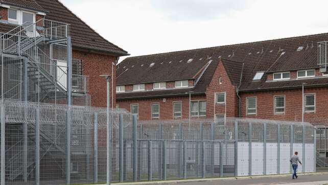 Deutschland bereitet sich auf schärfere Asylregeln vor