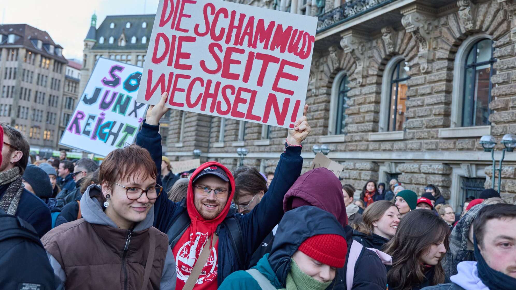 Demonstration gegen sexualisierte Gewalt gegen Frauen