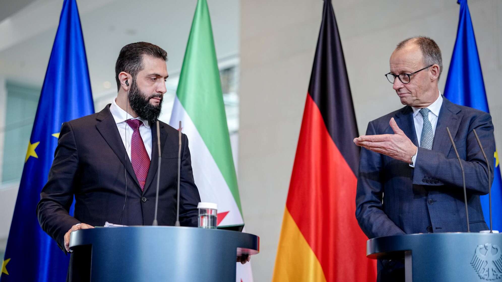 Syriens Übergangspräsident Ahmed al-Scharaa in Berlin