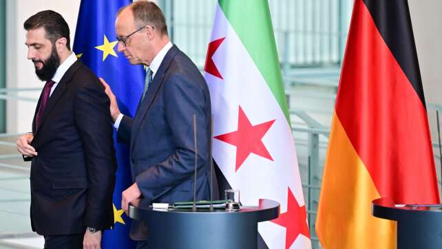 Regierung sieht «Scheinkonflikt» bei Debatte um Syrien-Ziel