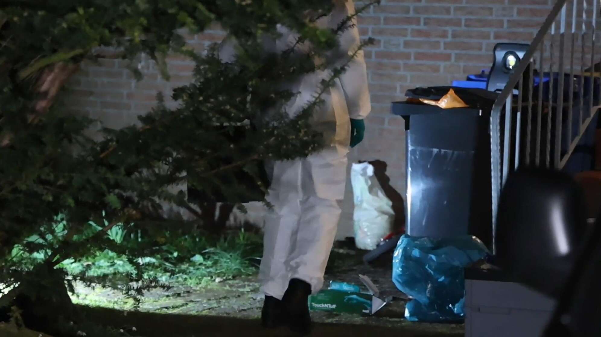 Totes Baby in Mülltonne im Kreis Harburg entdeckt