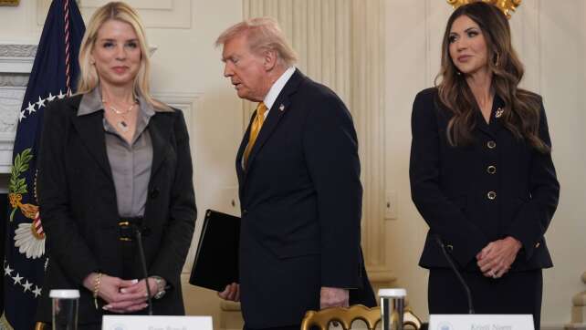 Zweite Ministerin geht: Warum Trump sein Kabinett umbaut