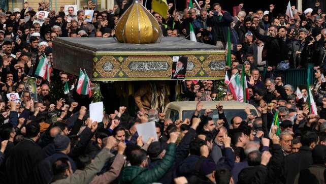 Warum Irans Machtapparat nicht zusammenbricht