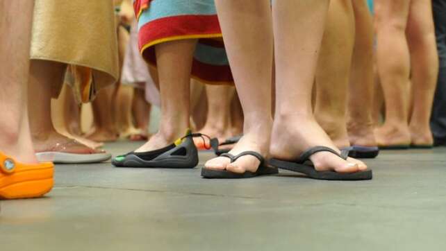 Therme Erding nach Feuer evakuiert