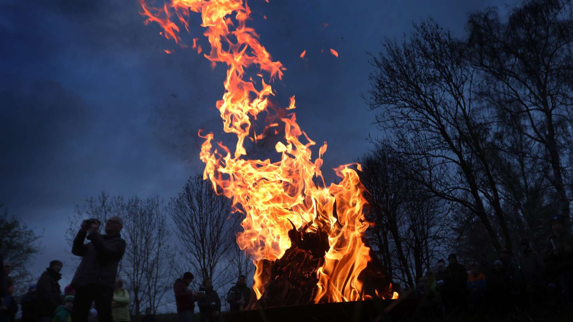 Osterfeuer in Bayern