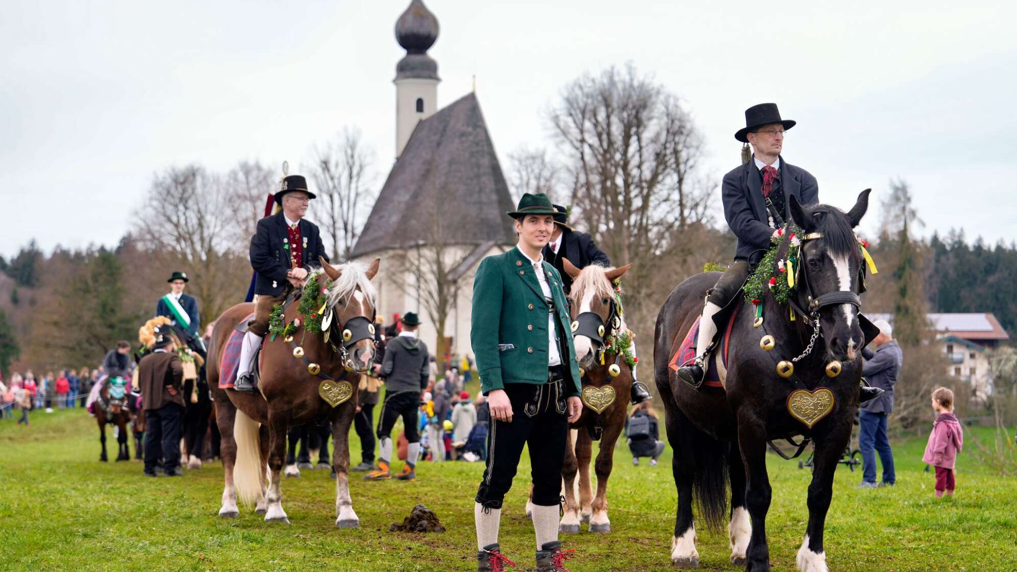 Ostern in Bayern - Pferdewallfahrt Georgiritt