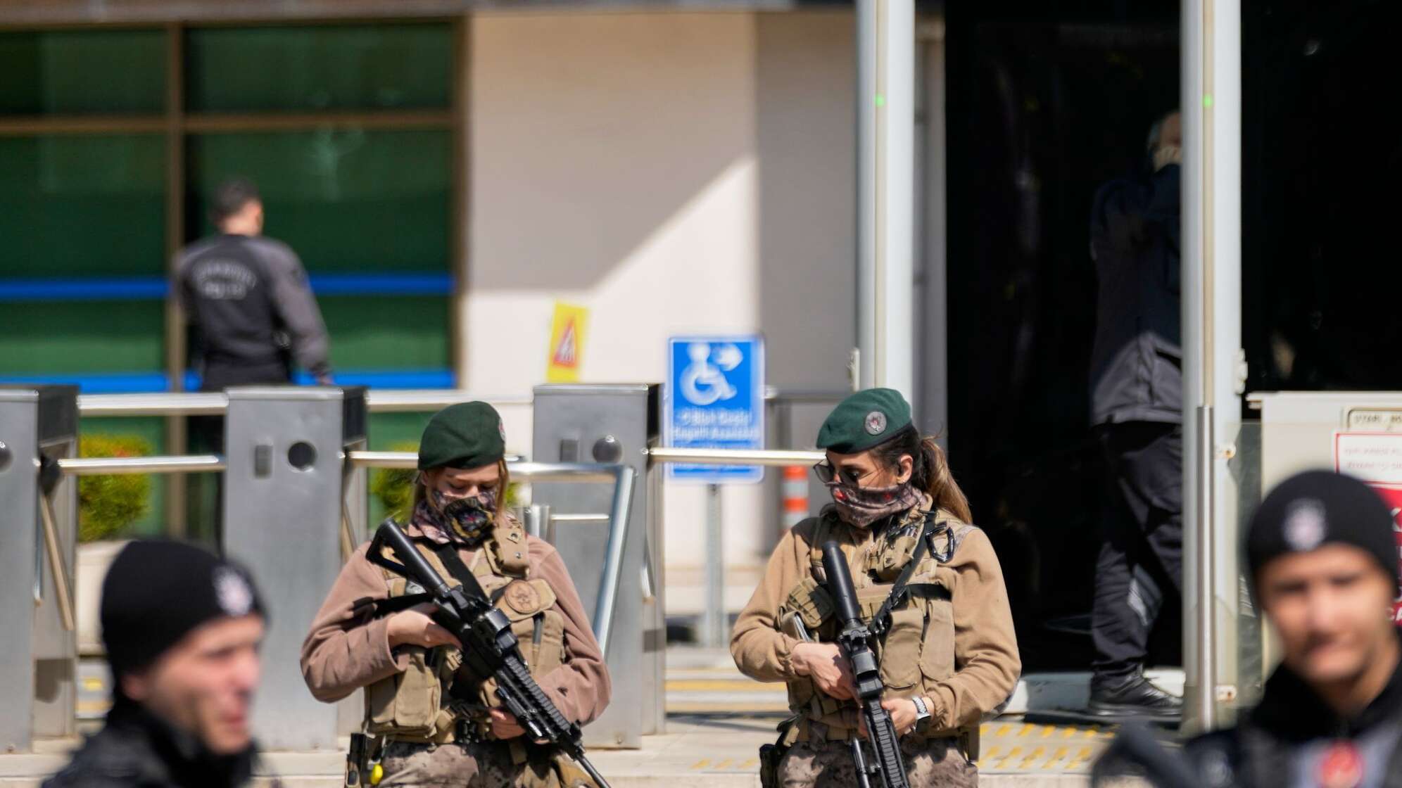 Schüsse vor Israels Konsulat in Istanbul