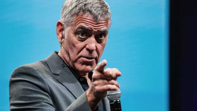 Clooney kontert Spott aus Trumps Team nach Iran-Kritik
