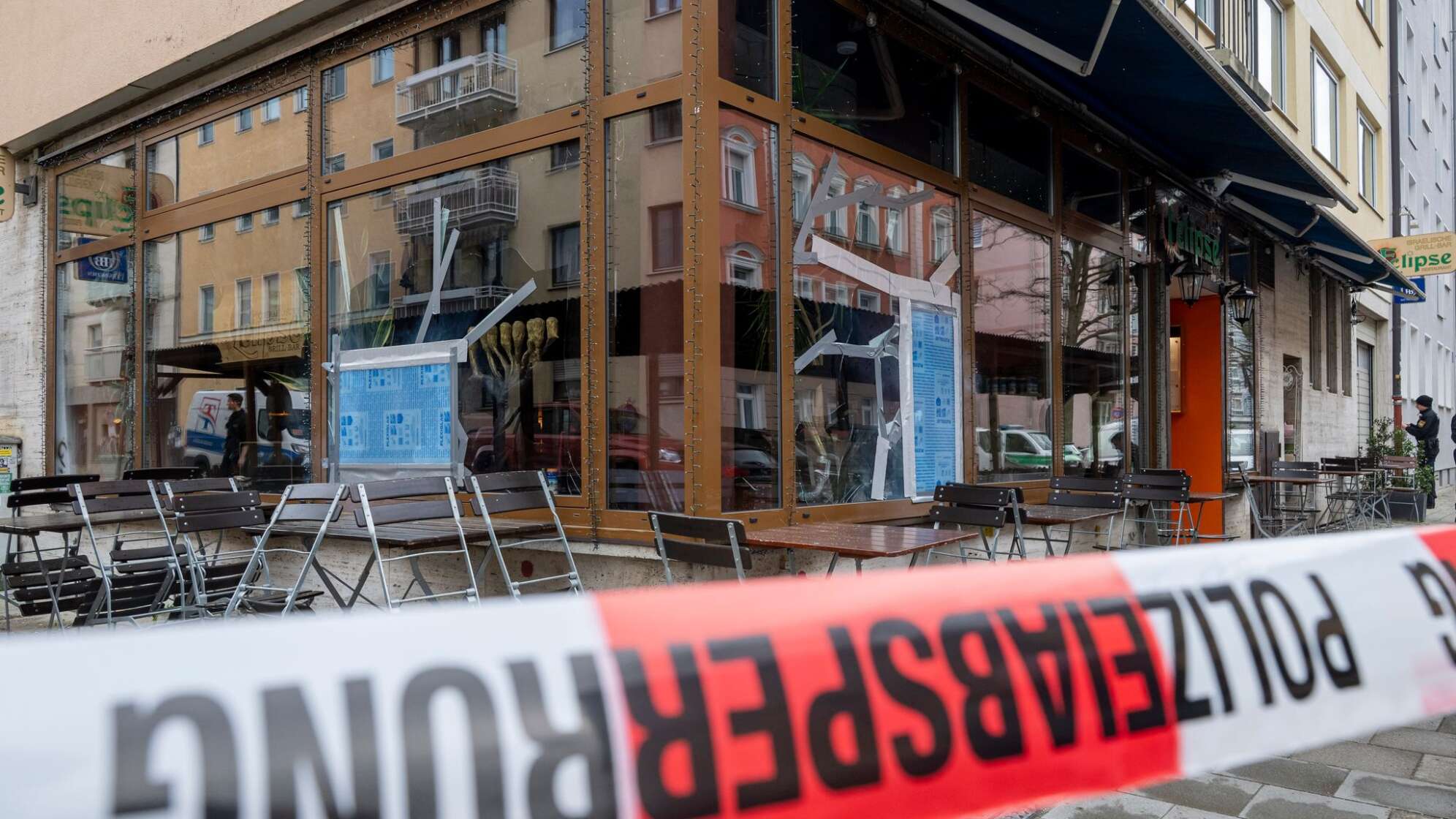 Vorfall an israelischem Restaurant - Fenster beschädigt