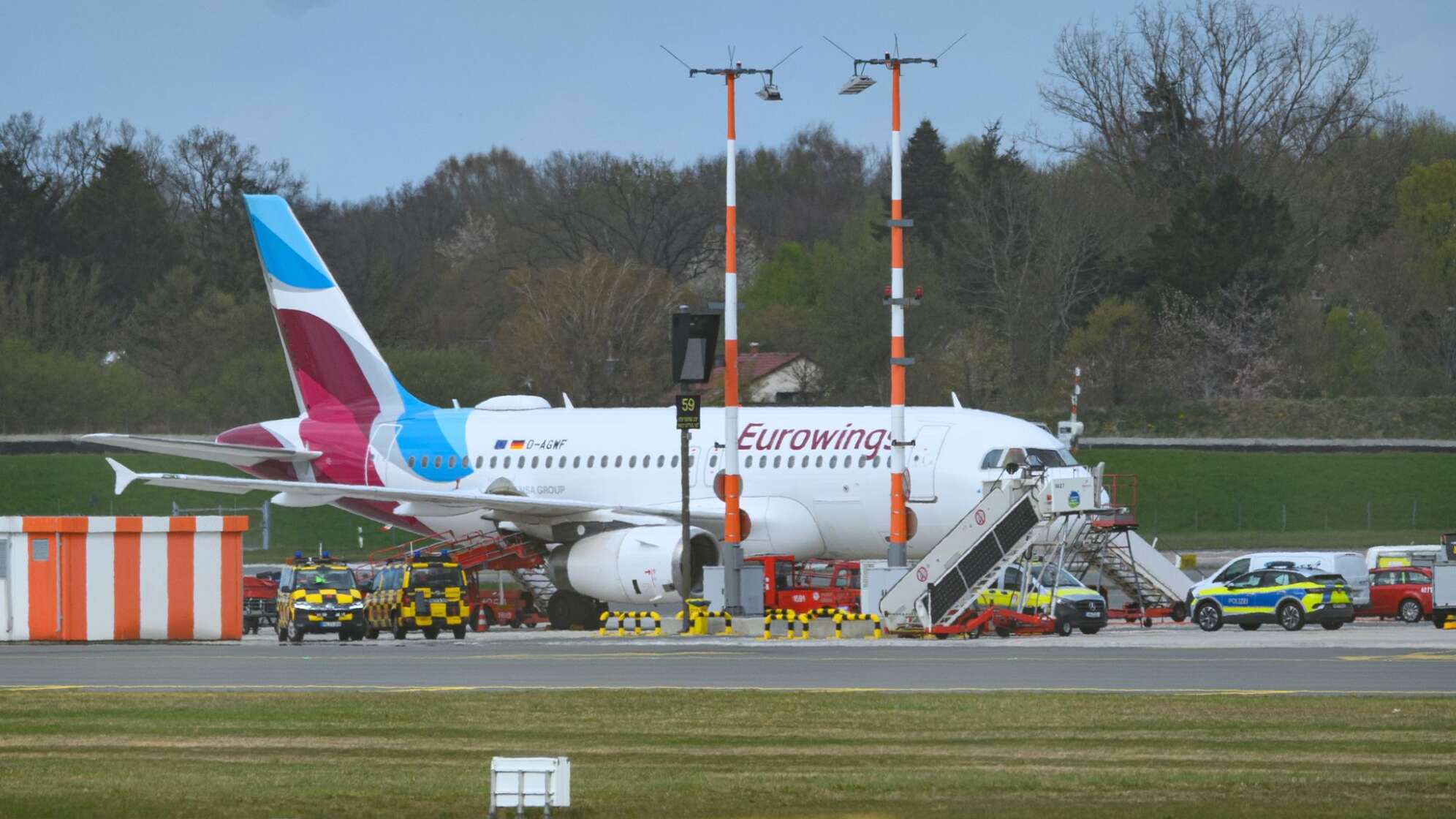 Flugzeug nach technischen Problemen in Hamburg gelandet