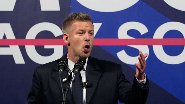 Orban warnt vor Krieg – Magyar verspricht Neuanfang