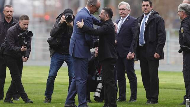 Selenskyj zu Regierungskonsultationen in Berlin