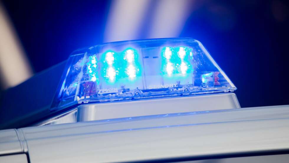 59-Jähriger stoppt führerloses Auto auf der B12