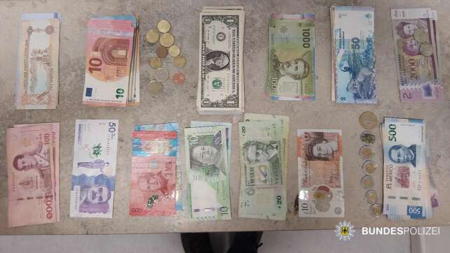 Geldfund in der S-Bahn – 13 Währungen in einem Rucksack