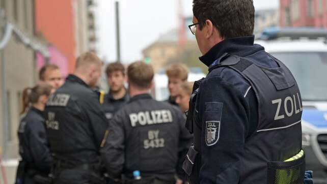 Einsatz gegen Schwarzarbeit - Dutzende Verstöße