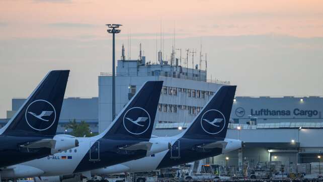 Teure Streiks und Kerosin - Lufthansa legt Cityline still