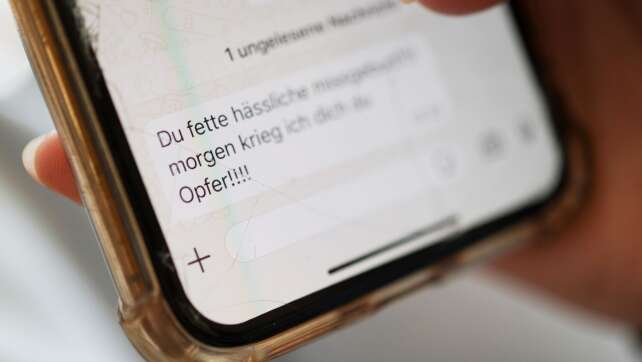 Gegen Hass und Demütigung im Netz: Neues Gesetz soll helfen