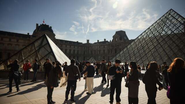 Sechs Monate nach dem Raub: Wo sind die Louvre-Juwelen?