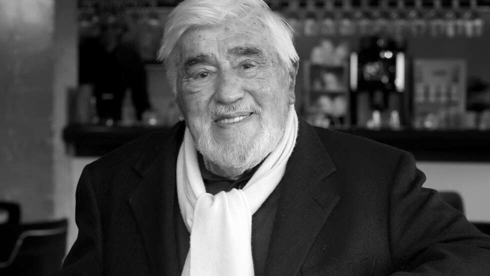 Abschied von Mario Adorf in München, Grab an der Riviera