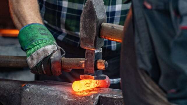 Klassische Geschlechterrollen prägen Bayerns Arbeitsmarkt