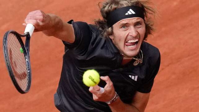Traum vom Titel: Zverev kämpft sich ins Halbfinale