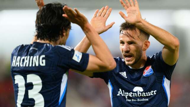 Wagner jubelt: Unterhaching gewinnt erstes Drittliga-Playoff