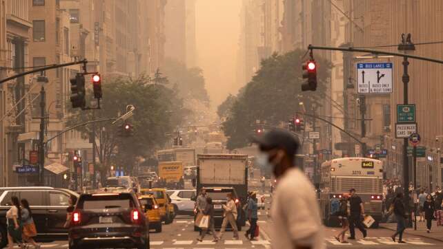«Mars oder Manhattan?» - Rauch von Waldbränden über New York