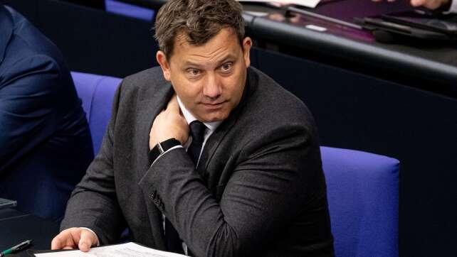 Klingbeil offen für Zuckersteuer