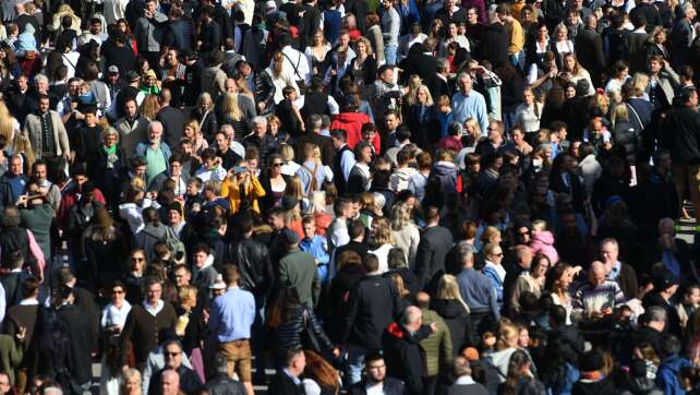 Bayerns Bevölkerung wächst - und wird älter