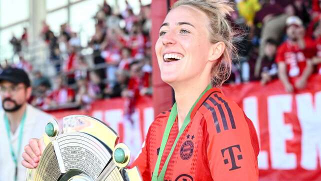 Ex-Nationalspielerin Carolin Simon verlässt FC Bayern